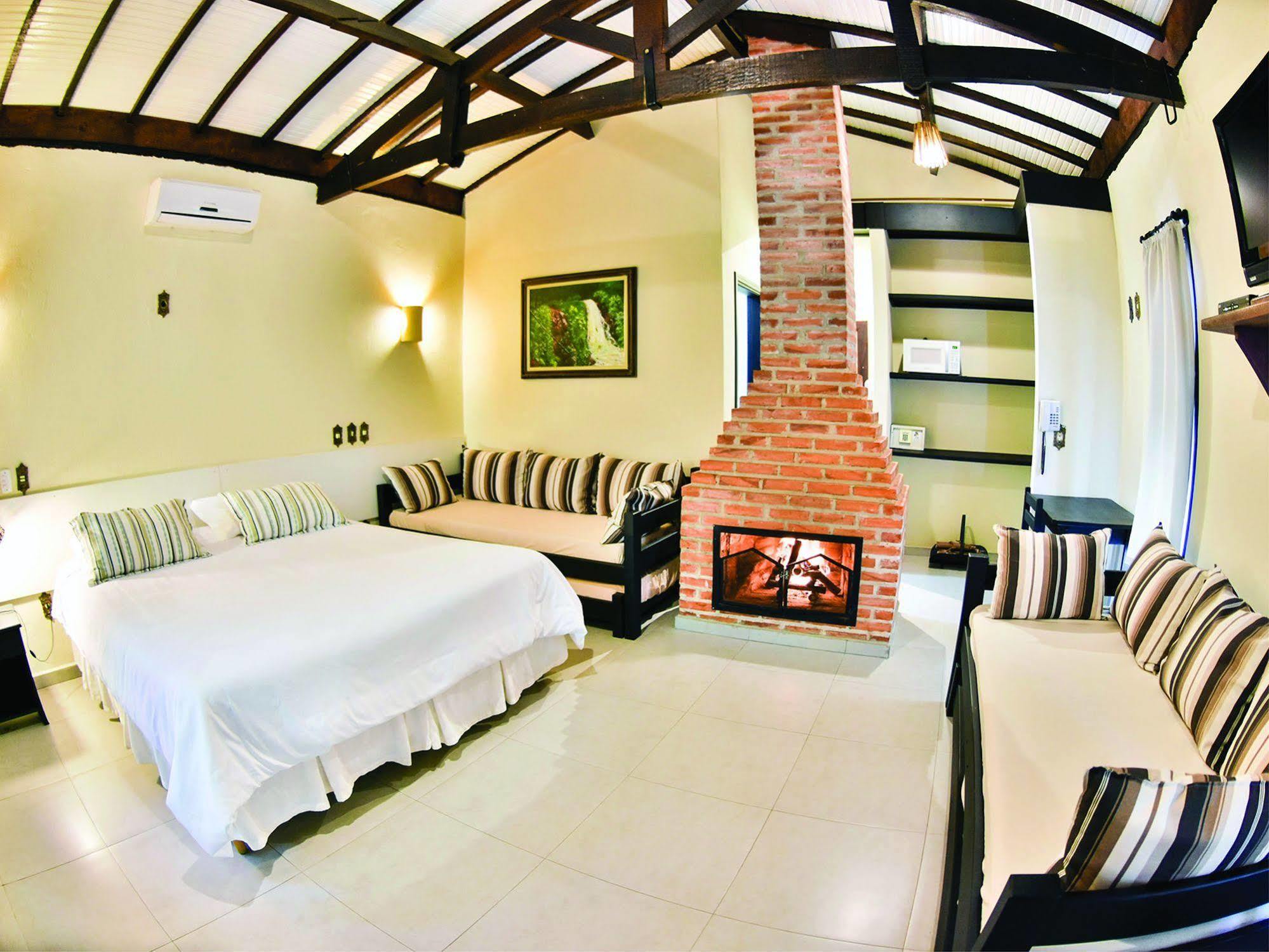 Recanto Alvorada Eco Resort โบรตัส ภายนอก รูปภาพ